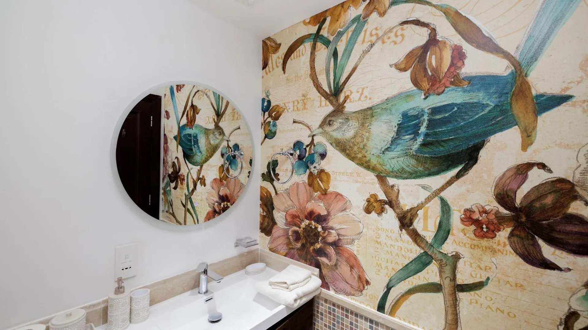 Luxury 1-Br Apartment Near Burj Dubai United Arab Emirates
